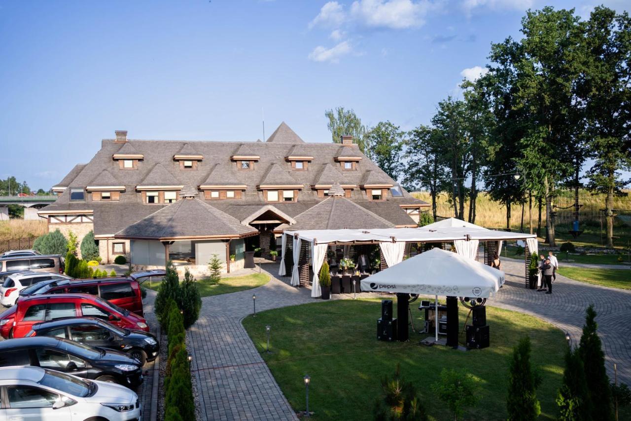 Hotel&Spa **** Kasztel Uniejów Exterior foto