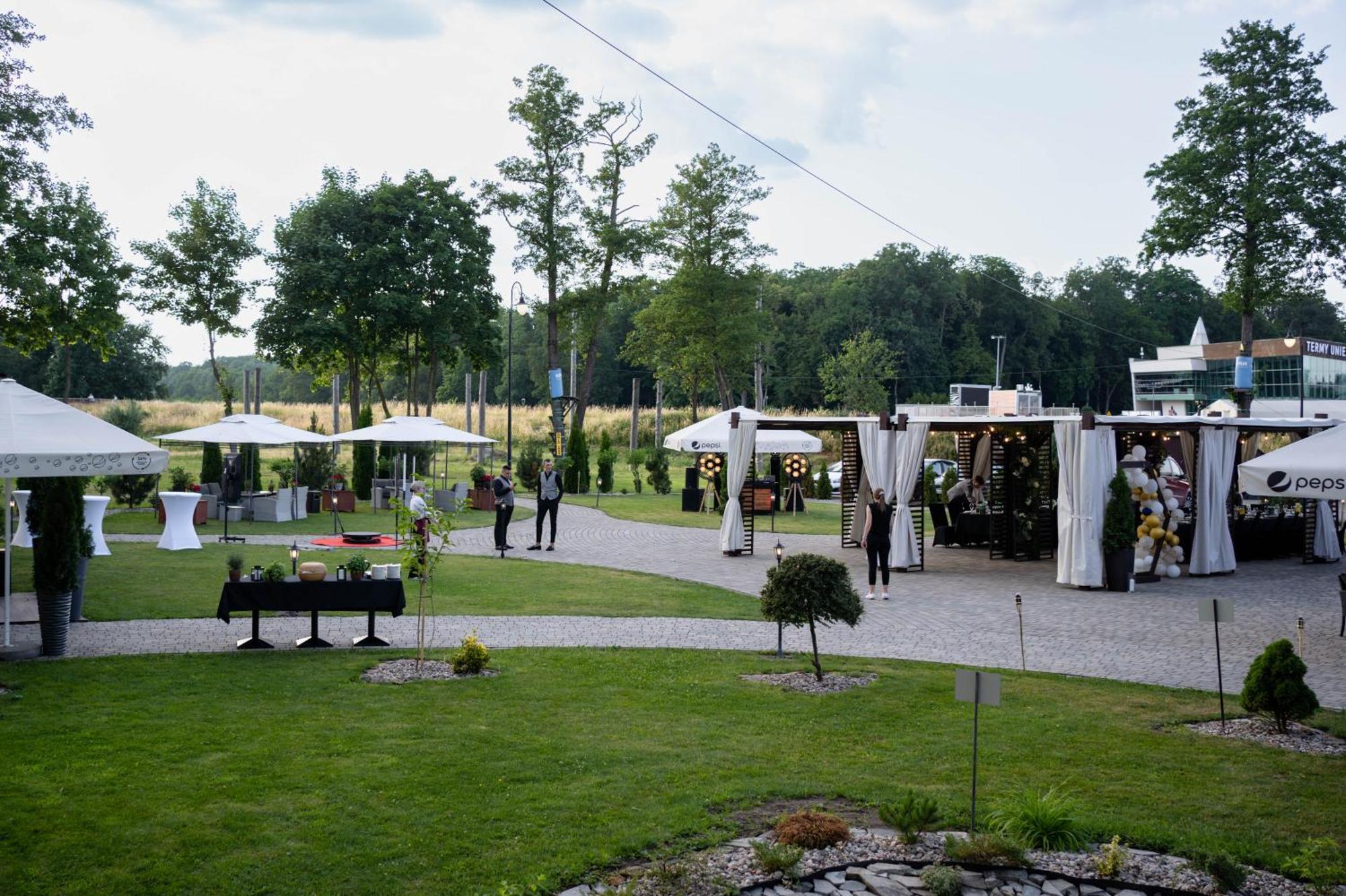 Hotel&Spa **** Kasztel Uniejów Exterior foto