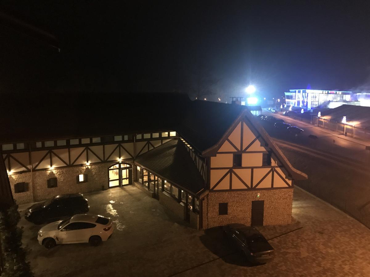 Hotel&Spa **** Kasztel Uniejów Exterior foto